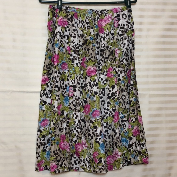 Isabela d. Floral Silk Skirt Lightweight A-line Pink Green Black White Sz 4 EUC - Picture 2 of 7